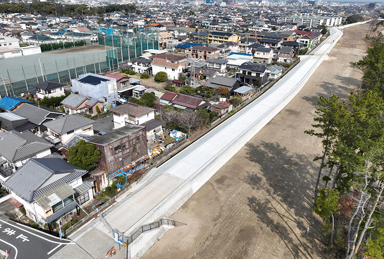 阿漕浦海岸堤防