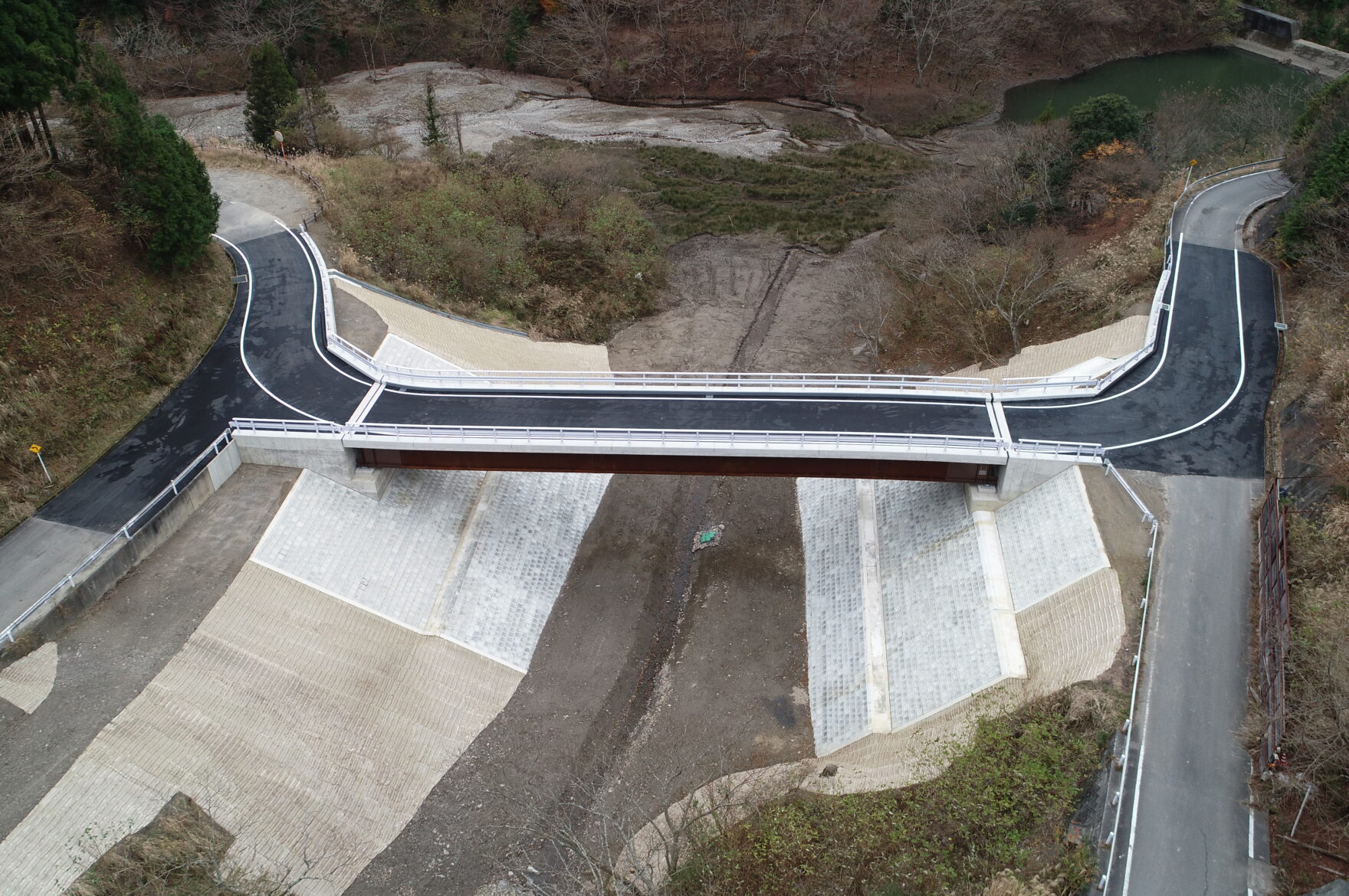 市道笠取線付替工事 日本土建株式会社 コーポレートサイト